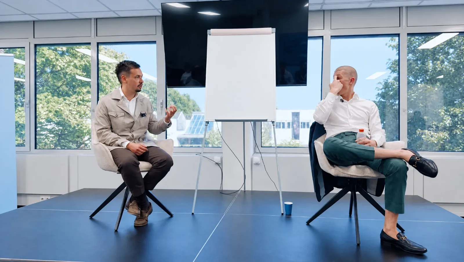Gesprek op het podium tijdens de masterclass